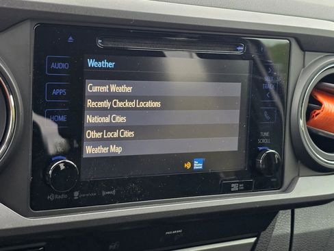 Used 2019 Toyota Tacoma TRD Sport AWD/4WD image 41