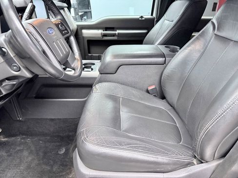 Used 2014 Ford F250 Lariat w/ Lariat Ultimate Package AWD/4WD image 10