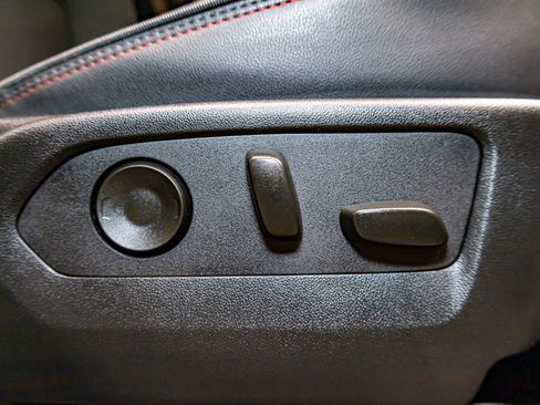 Used 2025 Chevrolet Tahoe RST w/ RST Capability Package image 27