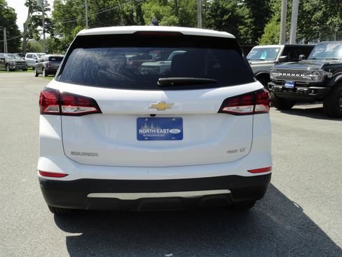 Used 2022 Chevrolet Equinox LT AWD/4WD image 6