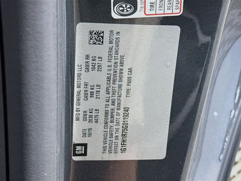 Used 2016 Chevrolet Camaro SS image 38