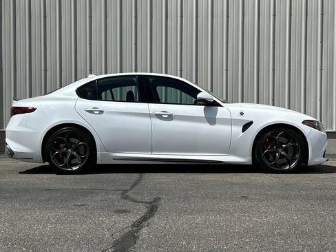 Used 2017 Alfa Romeo Giulia Quadrifoglio RWD image 3