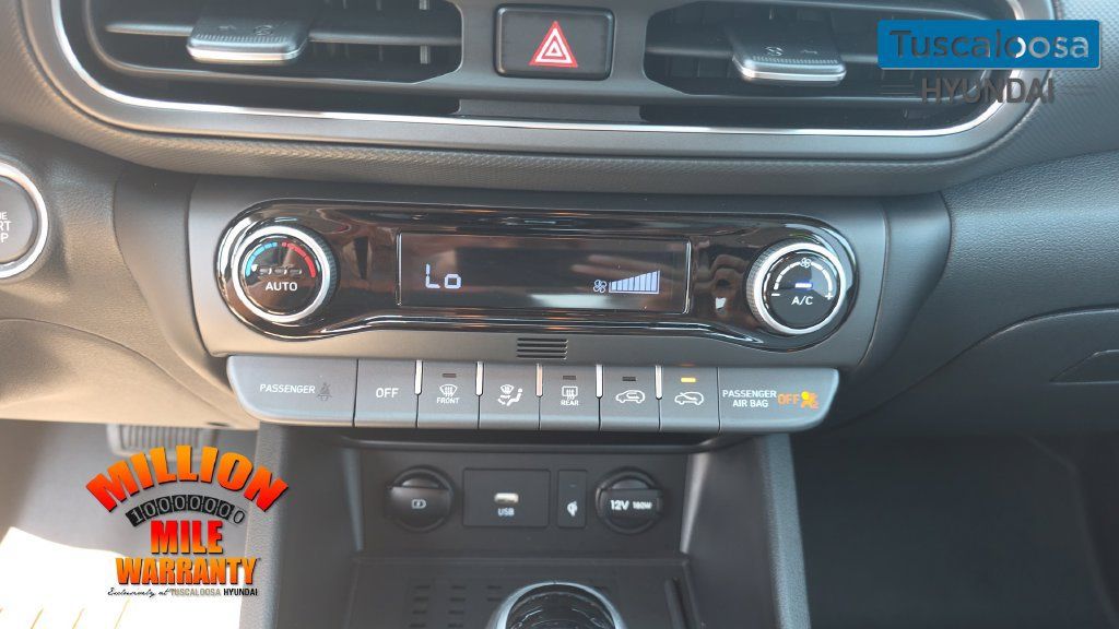 Used 2023 Hyundai Kona Limited AWD/4WD image 21