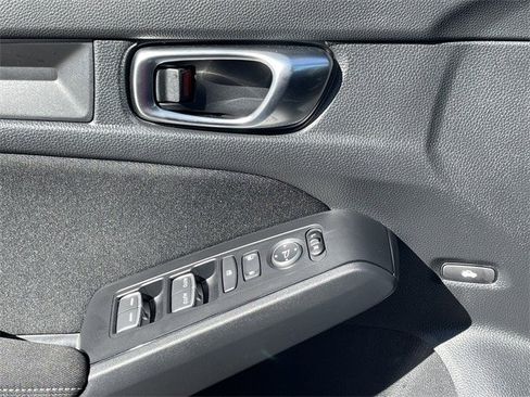 Certified 2025 Honda Civic Sport image 23