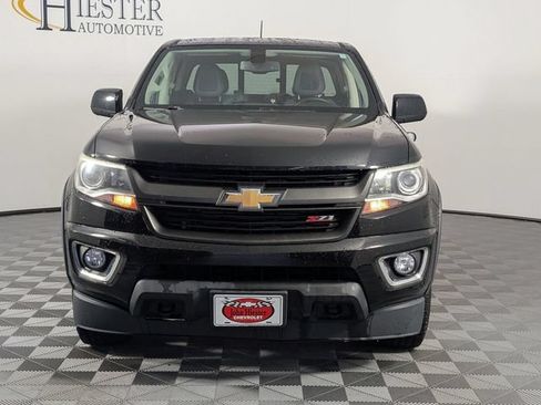 Used 2018 Chevrolet Colorado Z71 AWD/4WD image 3