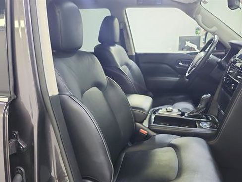 Used 2024 INFINITI QX80 Luxe RWD image 28