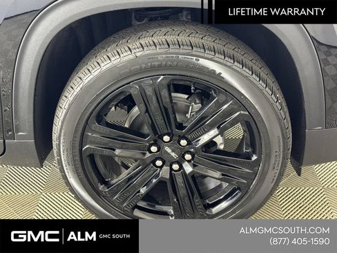 New 2026 GMC Acadia Elevation w/ Black Edition FWD image 14