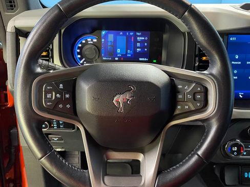 Used 2023 Ford Bronco Badlands AWD/4WD image 18