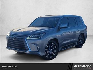 Used 2021 Lexus LX 570 4WD w/ 3rd Row & Luxury Pkg video 1