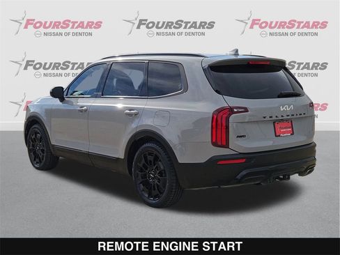 Used 2022 Kia Telluride EX w/ EX Premium Package image 7