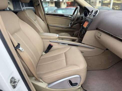 Used 2010 Mercedes-Benz GL 450 4MATIC image 19