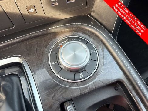 Used 2024 INFINITI QX80 Luxe image 28