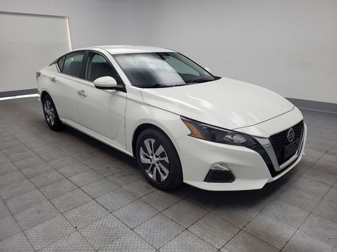 Used 2022 Nissan Altima 2.5 S FWD image 11