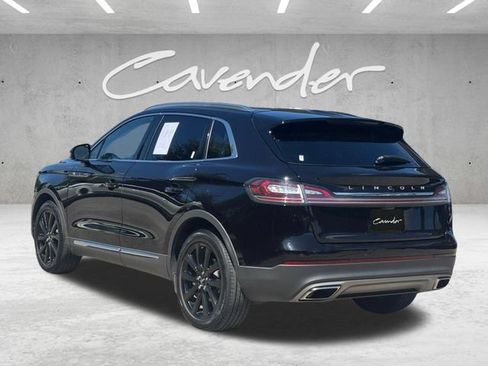 Used 2023 Lincoln Nautilus Reserve w/ Monochromatic Package FWD image 17