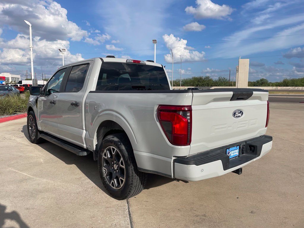 Used 2024 Ford F150 STX w/ Tow/Haul Package RWD image 5
