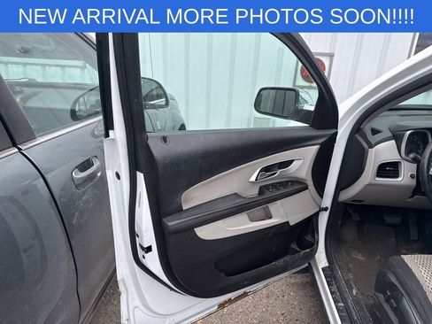 Used 2011 Chevrolet Equinox LS w/ Bluetooth Package FWD image 11