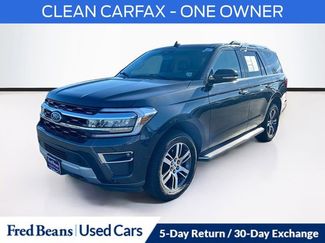 Used 2022 Ford Expedition Limited video 3