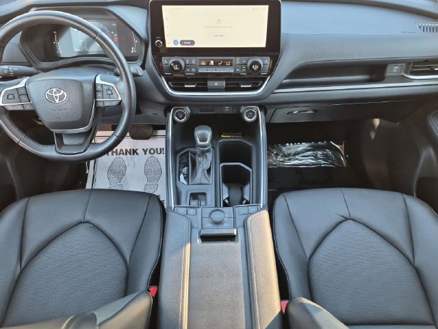 Certified 2024 Toyota Grand Highlander AWD image 28