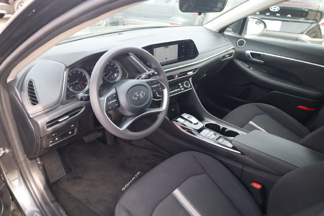 Used 2023 Hyundai Sonata SEL w/ Cargo Package FWD image 11