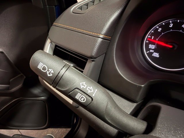 Used 2020 GMC Terrain SLE w/ LPO, Floor Liner Package AWD/4WD image 32