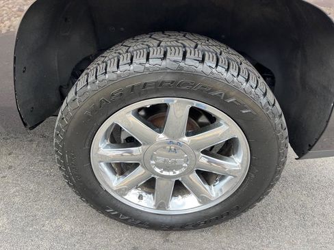 Used 2018 GMC Yukon Denali w/ Open Road Package image 12