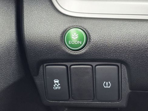 Used 2016 Honda CR-V SE image 27