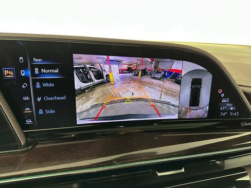 Used 2023 Cadillac Escalade Sport Platinum w/ LPO, ONYX Package AWD/4WD image 19
