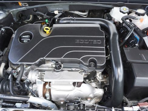Used 2024 Chevrolet Malibu LT FWD image 37