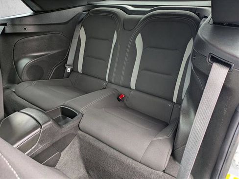 Used 2019 Chevrolet Camaro LT image 17