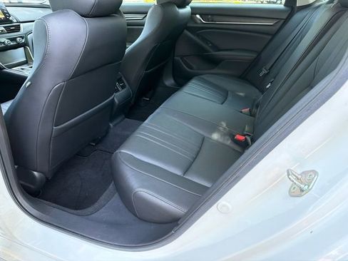 Used 2019 Honda Accord Touring image 20