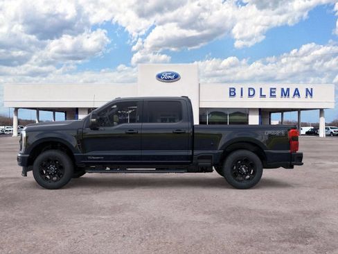 New 2026 Ford F250 Lariat w/ Black Appearance Package AWD/4WD image 3