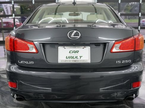 Used 2009 Lexus IS 250 RWD image 9
