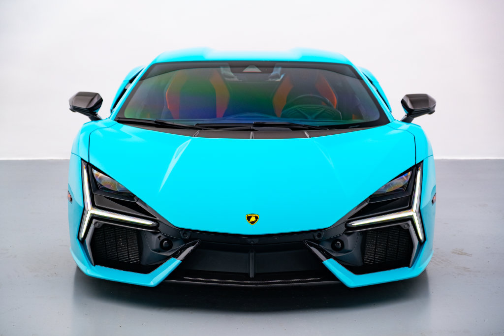 Used 2024 Lamborghini Revuelto AWD/4WD image 3