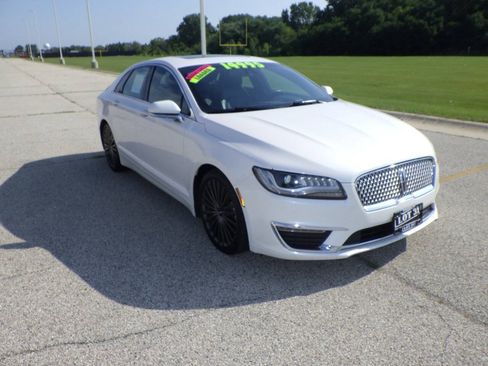 Used 2018 Lincoln MKZ Reserve w/ Climate Package AWD/4WD image 5