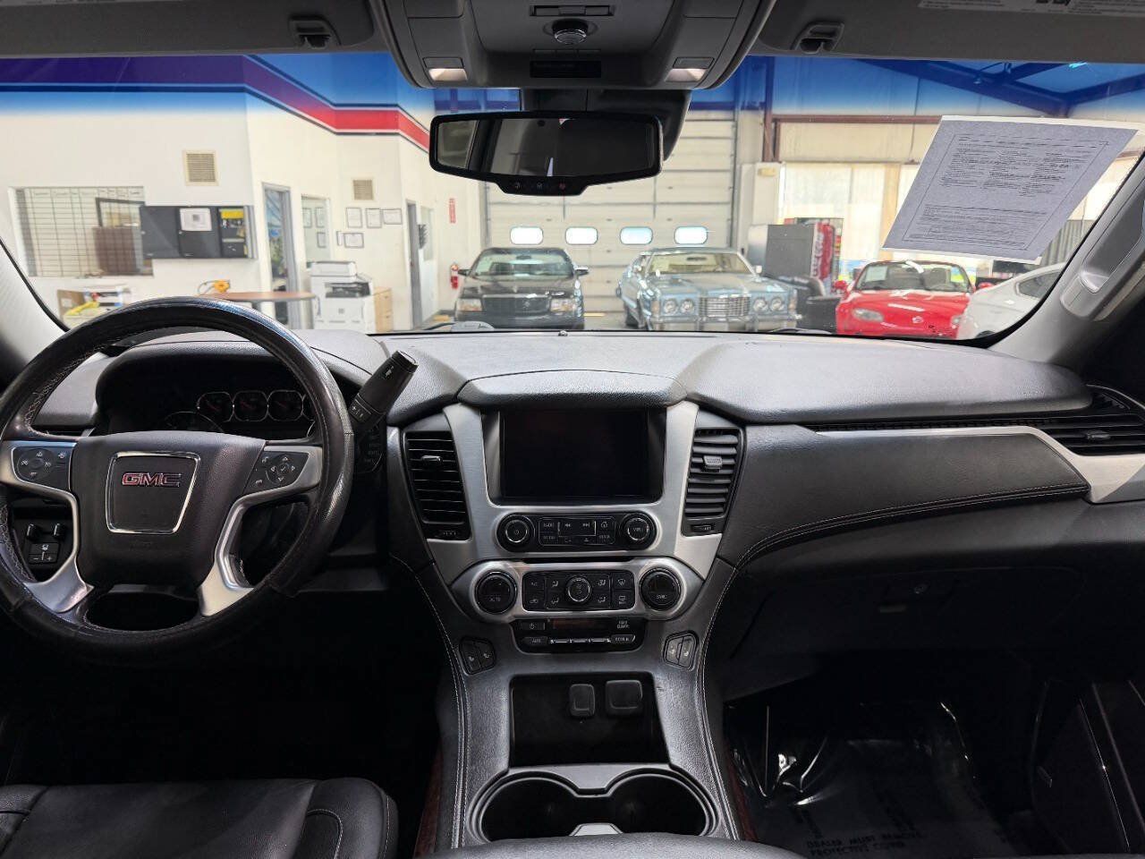 Used 2019 GMC Yukon SLT w/ HD Trailering Package AWD/4WD image 21