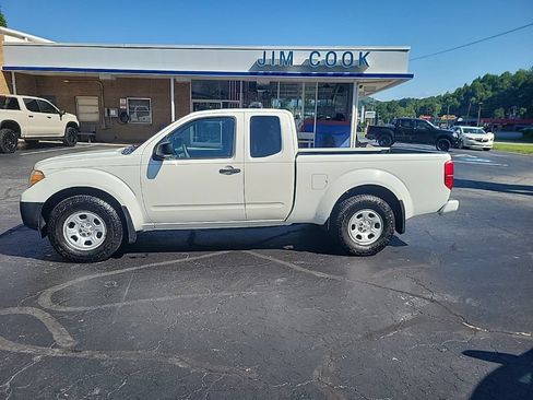 Used 2020 Nissan Frontier S AWD/4WD image 11