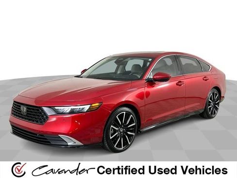 Used 2023 Honda Accord Touring image 1