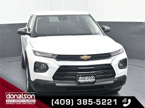 Used 2023 Chevrolet TrailBlazer LS image 3