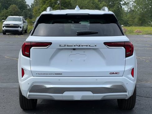 Used 2027 GMC Terrain Denali w/ LPO, Floor Liner Package AWD/4WD image 46