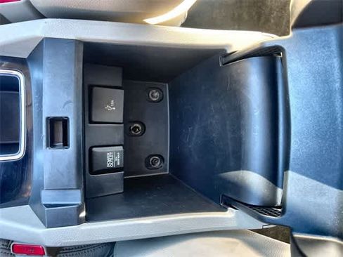 Certified 2017 Honda Accord EX-L image 27