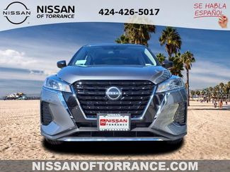 New 2025 Nissan Kicks Play S video 2