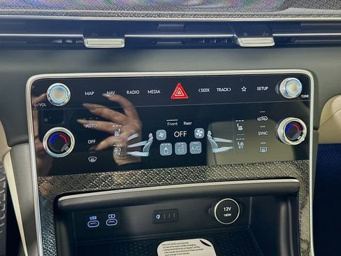 New 2026 Genesis GV80 3.5T e-SC image 14