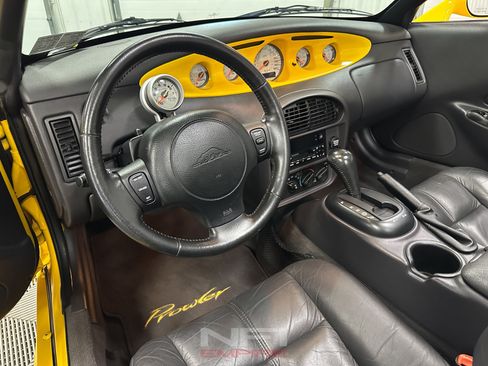 Used 1999 Plymouth Prowler RWD image 32