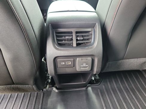 Used 2019 Chevrolet Blazer RS image 12