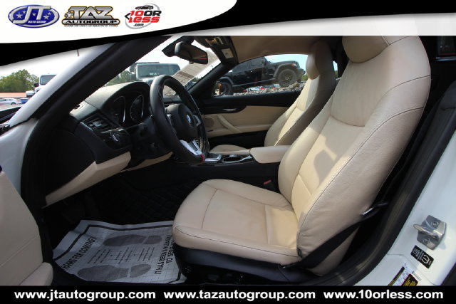 Used 2014 BMW Z4 sDrive28i RWD image 12
