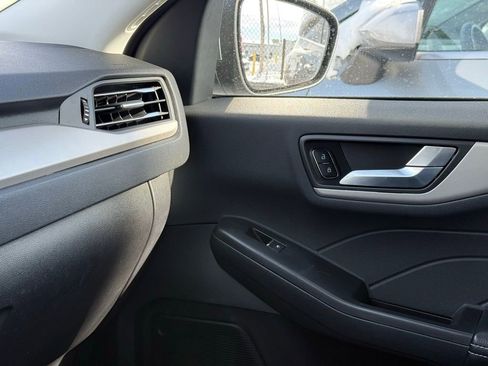 Used 2022 Ford Escape SEL w/ Technology Package image 44