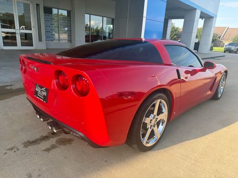 Used 2008 Chevrolet Corvette Coupe w/ Preferred Equipment Group RWD image 6