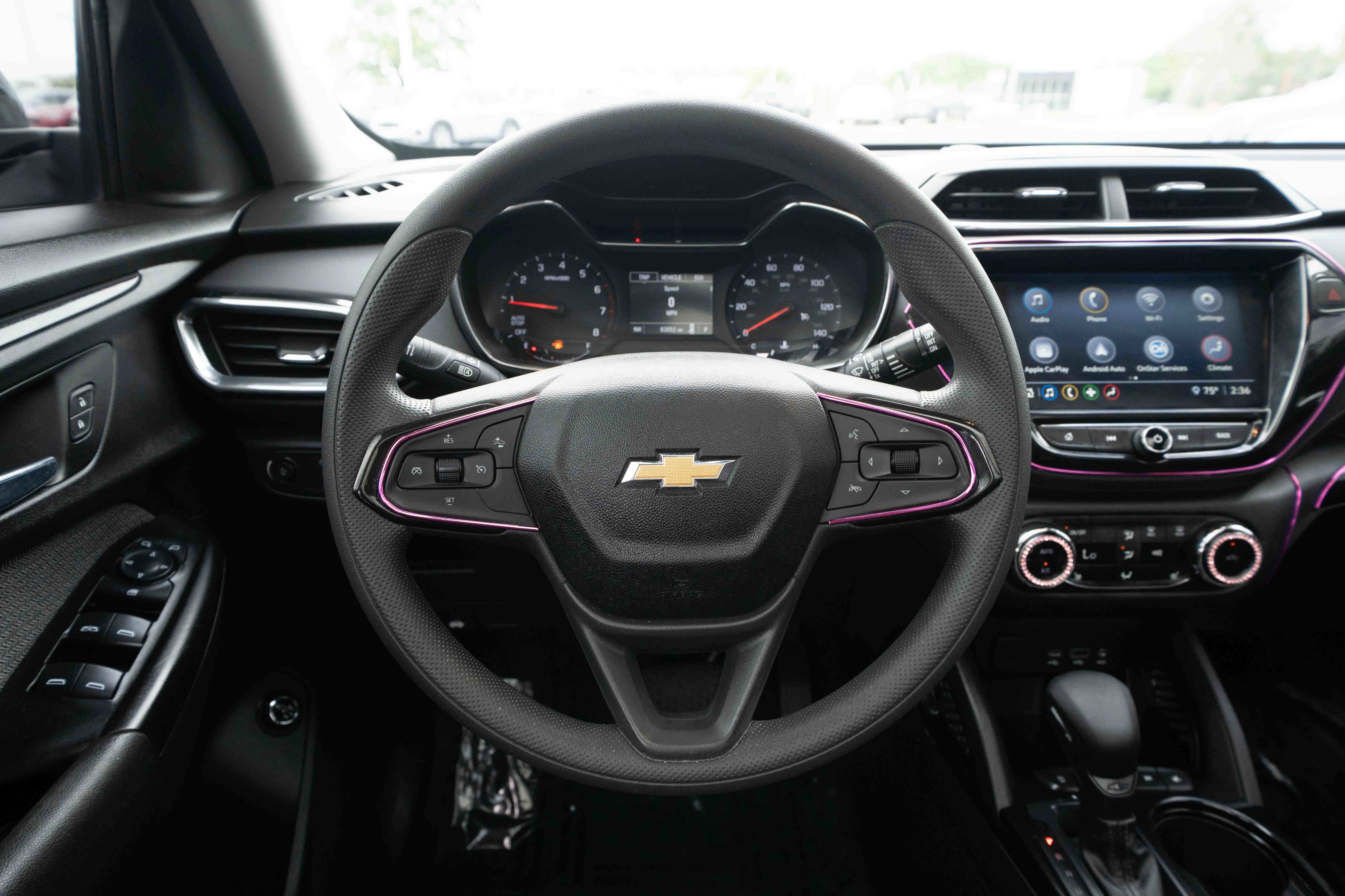 Used 2021 Chevrolet TrailBlazer LT w/ Sun and Liftgate Package FWD image 21