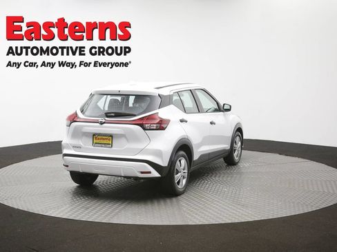 Used 2023 Nissan Kicks S FWD image 42