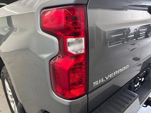 Used 2020 Chevrolet Silverado 1500 LT w/ All-Star Edition AWD/4WD image 32